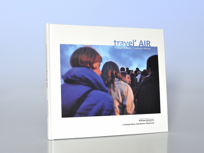 16_0102-travel'AIR-book-cover 09-OK-w